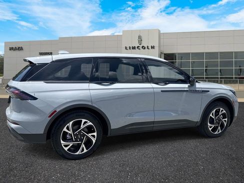 New 2026 Lincoln Nautilus Premier w/ Jet Appearance Package AWD/4WD image 6