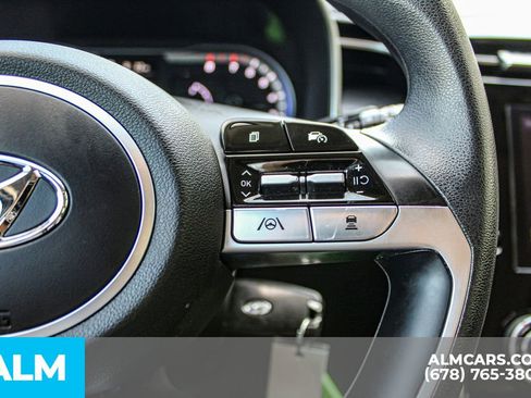 Used 2023 Hyundai Tucson SE image 28