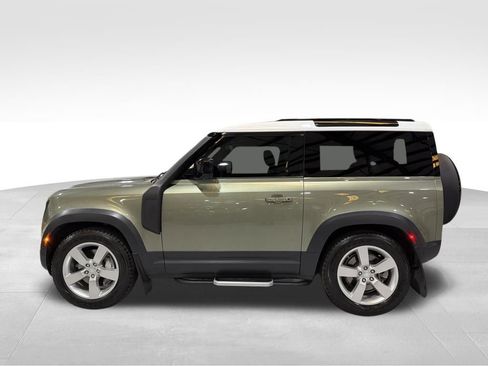 Used 2021 Land Rover Defender 90 First Edition image 10