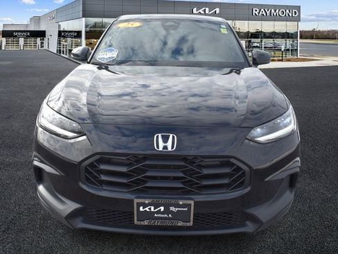 Used 2025 Honda HR-V Sport image 8
