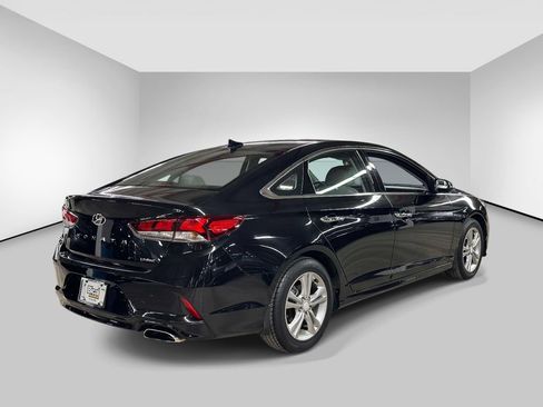 Used 2019 Hyundai Sonata Limited FWD image 4