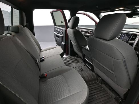 Used 2023 RAM 1500 Warlock AWD/4WD image 47