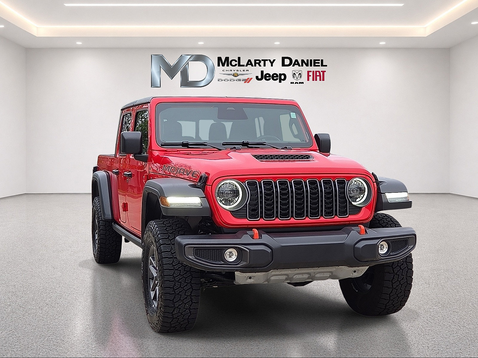 Used 2026 Jeep Gladiator Mojave AWD/4WD image 1