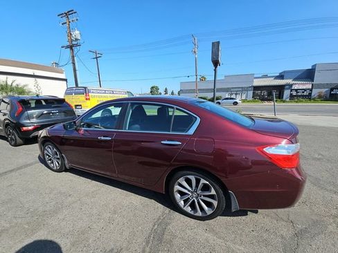 Used 2015 Honda Accord Sport image 14