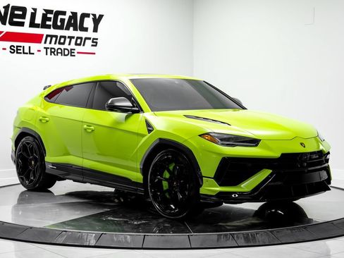 Used 2023 Lamborghini Urus Performante AWD/4WD image 3