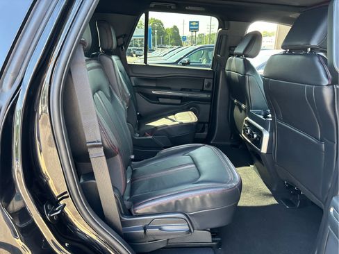 Used 2024 Ford Expedition Limited AWD/4WD image 27