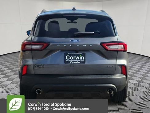 Certified 2025 Ford Escape ST-Line Elite w/ Tech Pack #2 image 19