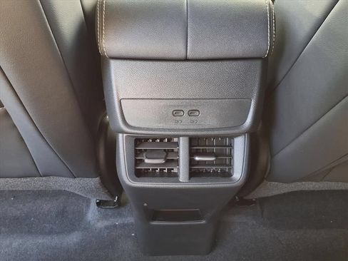 Used 2026 GMC Terrain Elevation w/ Elevation Premium Package AWD/4WD image 12