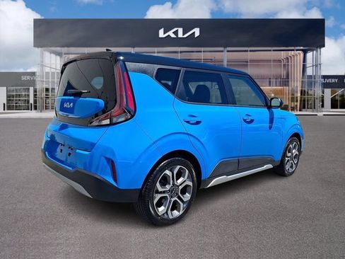 Used 2025 Kia Soul EX FWD image 6