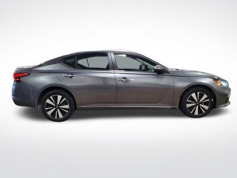 Used 2022 Nissan Altima 2.5 SV image 6