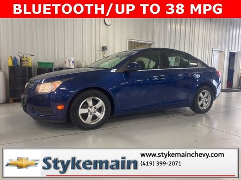 Used 2013 Chevrolet Cruze LT image 1