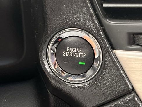 Used 2019 GMC Yukon Denali w/ Denali Ultimate Package image 20