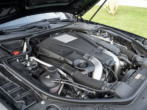 Used 2016 Mercedes-Benz SL 550 image 15
