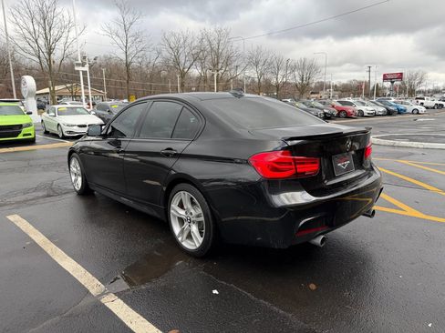 Used 2018 BMW 340i xDrive Sedan w/ Executive Package image 5