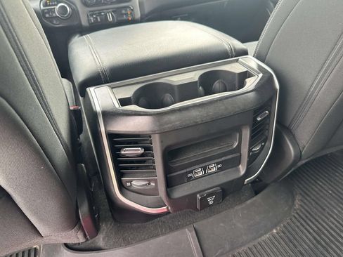 Used 2022 RAM 1500 Big Horn AWD/4WD image 15
