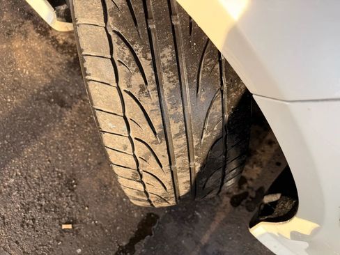 Used 2012 Mercedes-Benz E 350 4MATIC Sedan image 50