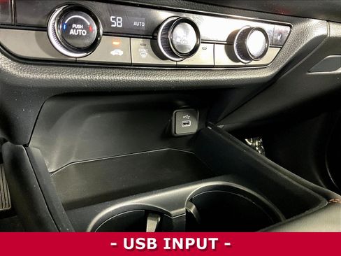 Used 2024 Honda HR-V Sport image 16