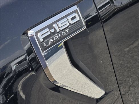 Certified 2025 Ford F150 Lariat w/ Equipment Group 501A Mid AWD/4WD image 11