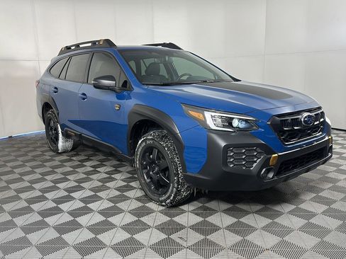 Used 2025 Subaru Outback Wilderness image 3