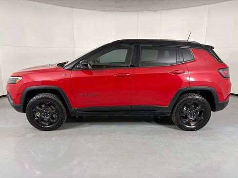 Used 2023 Jeep Compass Trailhawk w/ Trailhawk Elite Group image 6