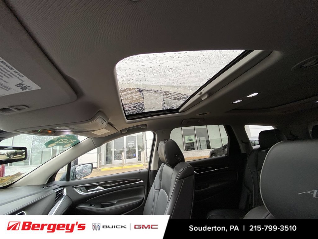 Certified 2021 Buick Enclave Avenir w/ Avenir Technology Package AWD/4WD image 22