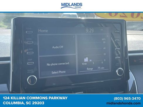 Used 2020 Toyota Corolla LE FWD image 24
