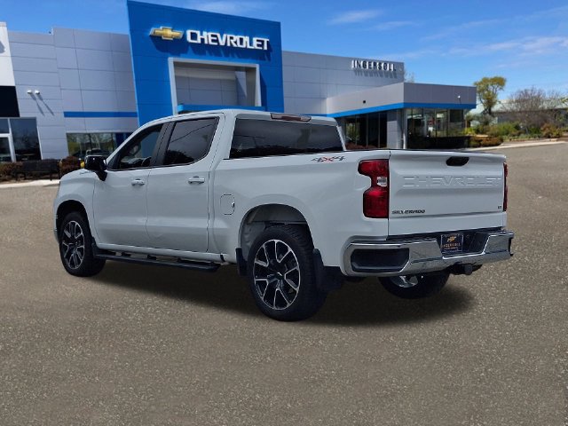 Used 2023 Chevrolet Silverado 1500 LT AWD/4WD image 24