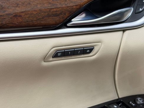 Used 2014 Cadillac XTS Luxury w/ Driver Awareness Package FWD image 33