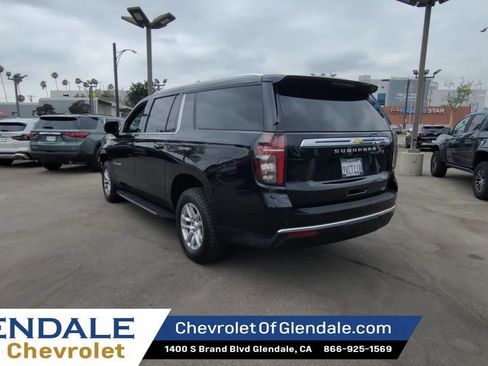Certified 2024 Chevrolet Suburban LT AWD/4WD image 6