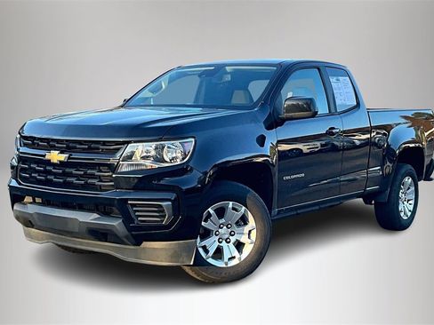 Used 2022 Chevrolet Colorado LT w/ Fleet Safety Package image 3