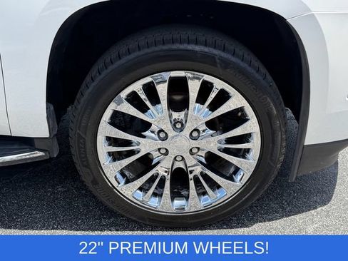 Used 2019 Cadillac Escalade Luxury RWD image 9