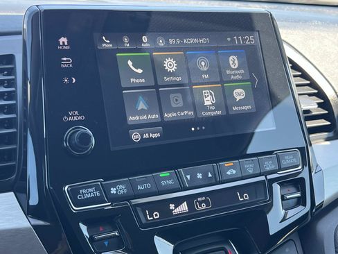 Used 2023 Honda Odyssey EX image 12