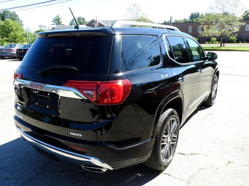 Used 2017 GMC Acadia Denali w/ Technology Package image 6