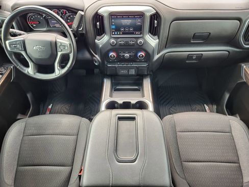 Used 2022 Chevrolet Silverado 1500 LT Trail Boss w/ Bed Protection Package image 25