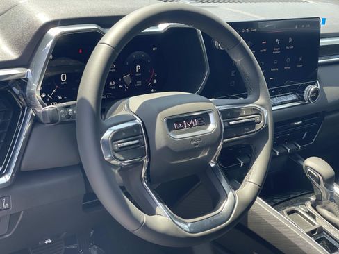 New 2026 GMC Canyon Elevation w/ Convenience Package RWD image 10