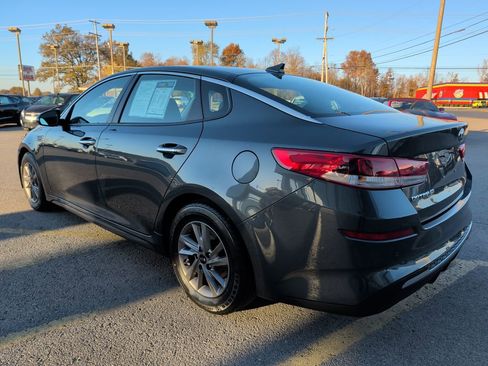 Used 2020 Kia Optima LX image 5