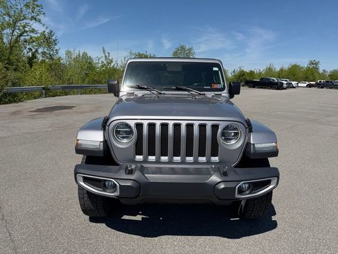 Used 2020 Jeep Wrangler Unlimited Sahara AWD/4WD image 7