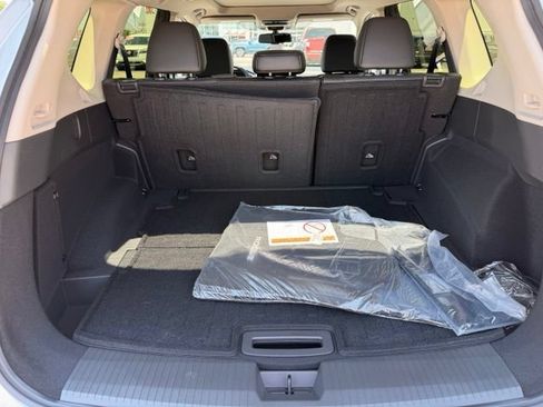 New 2026 Nissan Rogue Platinum w/ Platinum Premium Package AWD/4WD image 19
