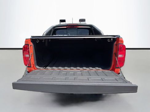 Used 2019 Chevrolet Colorado ZR2 w/ ZR2 Dusk Special Edition AWD/4WD image 27