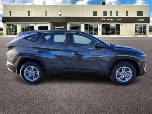 New 2026 Hyundai Tucson SE image 2