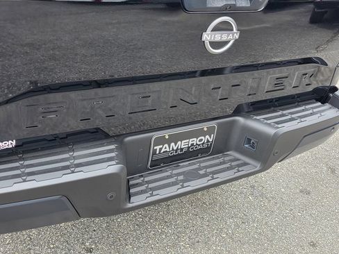 Used 2025 Nissan Frontier S RWD image 24