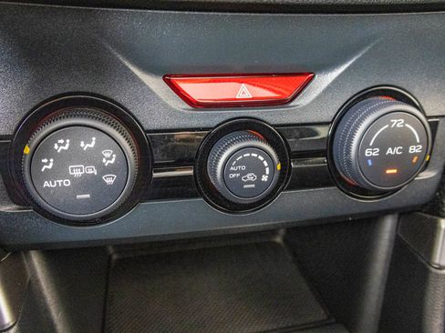 Used 2022 Subaru Forester Premium image 27