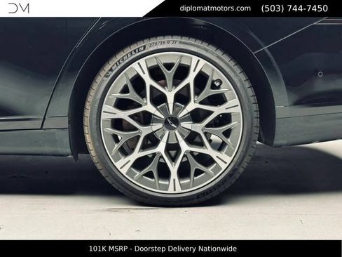 Used 2025 Genesis G90 3.5T AWD/4WD image 38