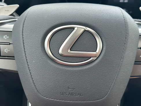Used 2025 Lexus RX 350 w/ Accessory Package (P3) AWD/4WD image 40
