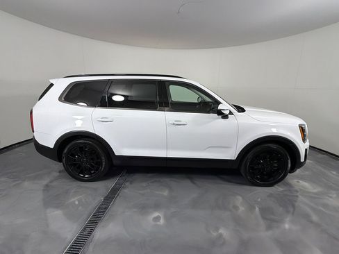 Used 2021 Kia Telluride SX w/ SX Prestige Package AWD/4WD image 4