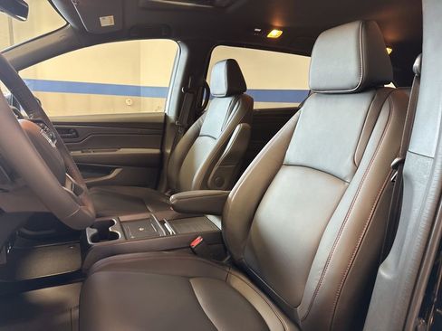 Certified 2026 Honda Odyssey Sport-L image 18
