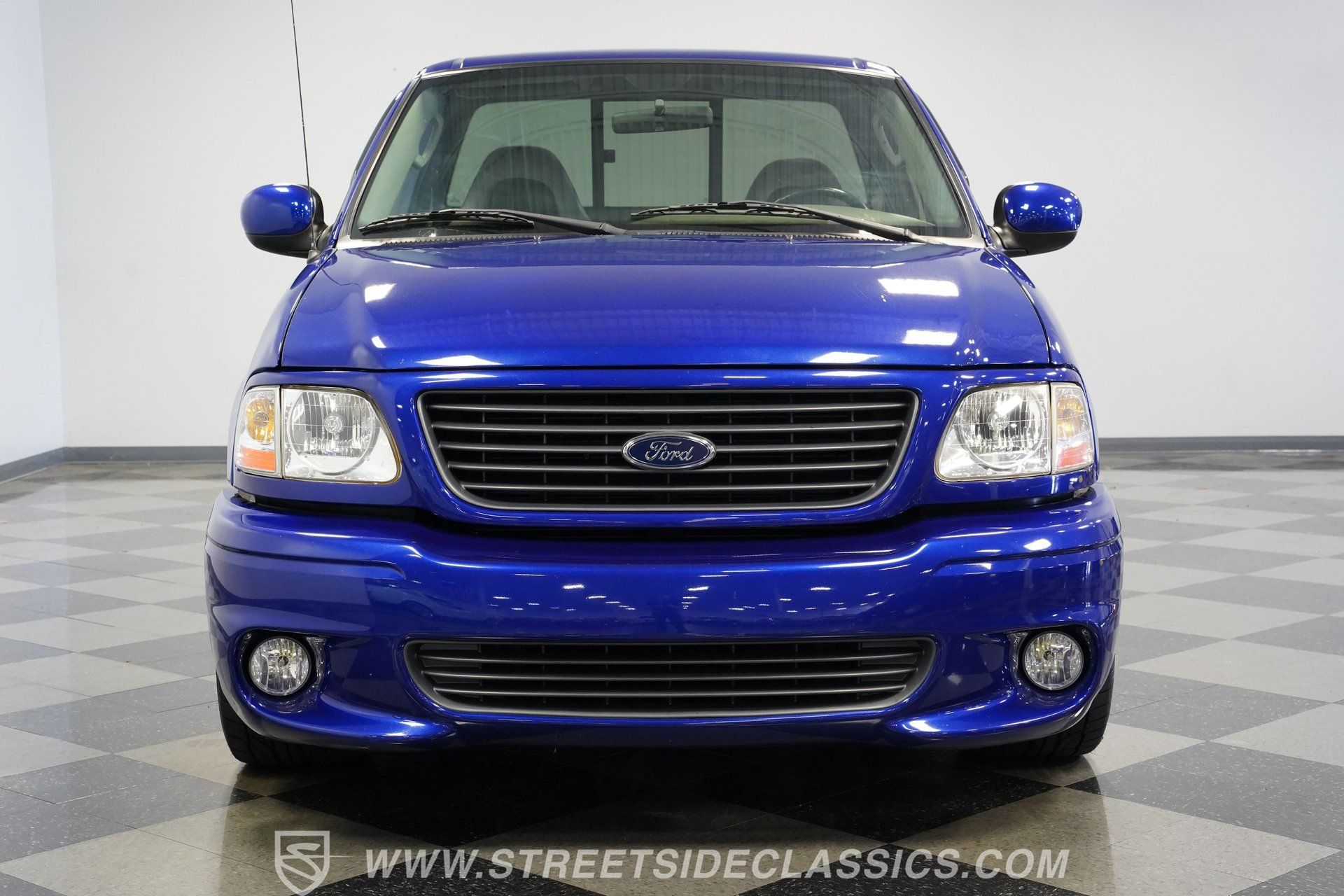 Used 2003 Ford F150 Lightning RWD image 18
