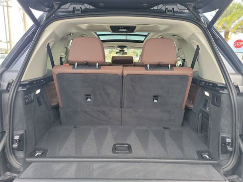 Used 2019 BMW X7 xDrive40i w/ Premium Package image 11