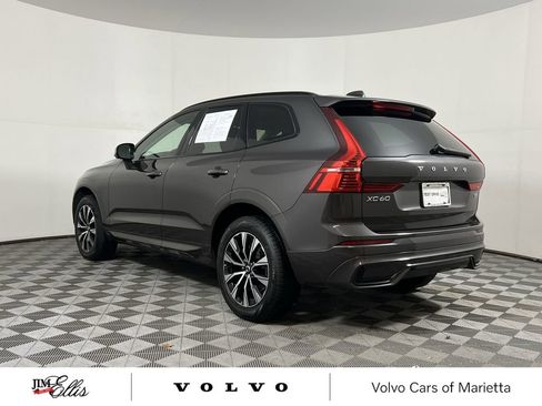 Certified 2025 Volvo XC60 B5 Core w/ Climate Package image 7