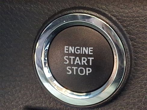 Used 2021 Toyota Tundra Limited w/ Limited Premium Package image 23